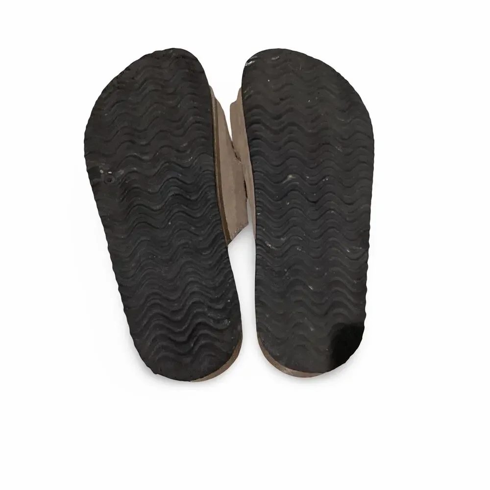 Woodstock Vintage Brand Engineered Leather Sandals